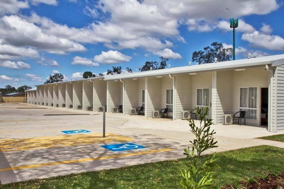 Kallangur Motel Exterior photo